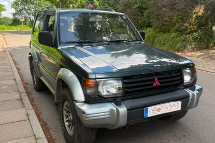 Mitsubishi Pajero 242.134 km 5.650 &euro; Braak 22145