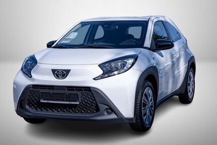Toyota Aygo (X) 28.542 km 11.990 &euro; Hamburg 22529