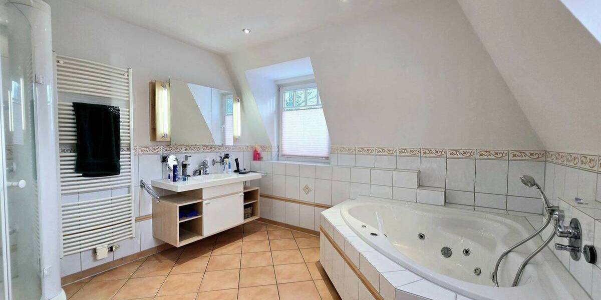 Einfamilienhaus Hamburg Sasel - 5 Zimmer, 165 m&sup2;, 920.000&euro; | Angebot:26276597