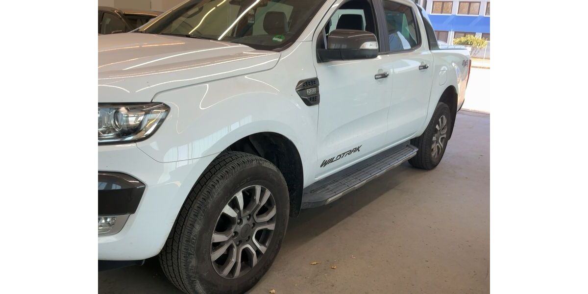 Ford Ranger 81.391 km 10.700 &euro; Hamburg 22307