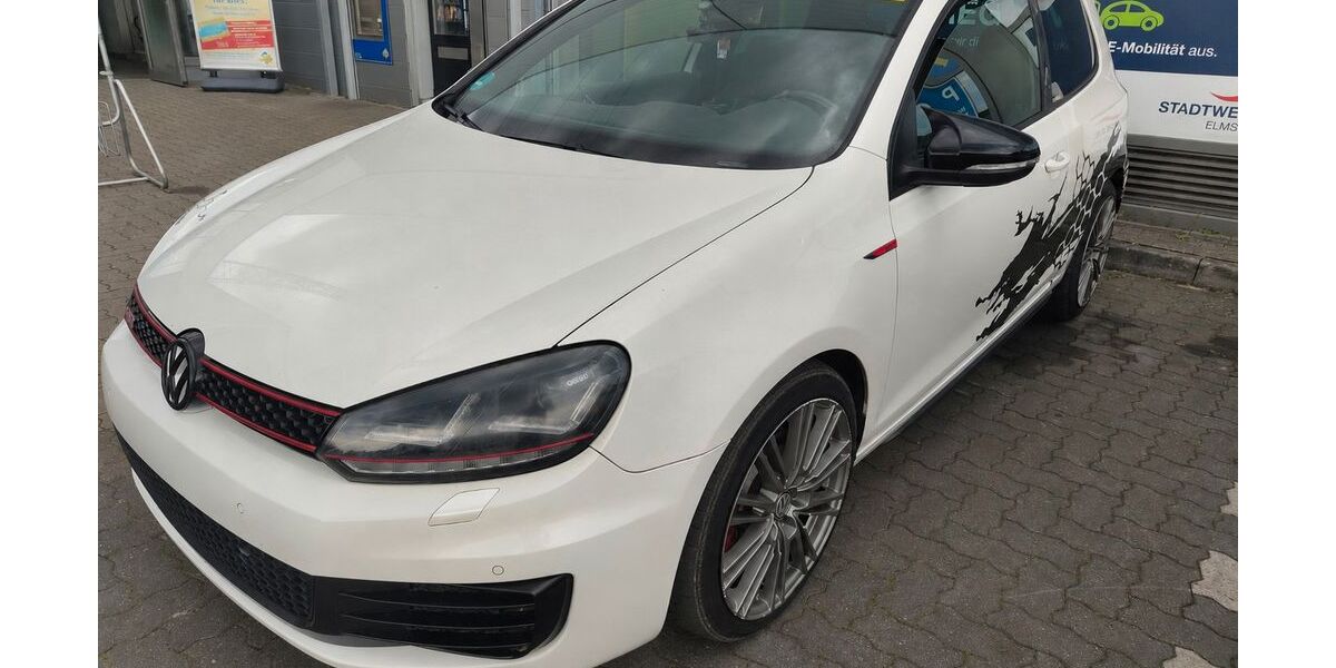 VW Golf 183.629 km 7.499 &euro; Uetersen 25436