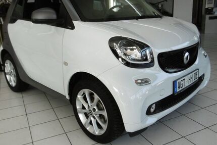 Smart ForTwo 49.900 km 12.480 &euro; Hamburg 22459