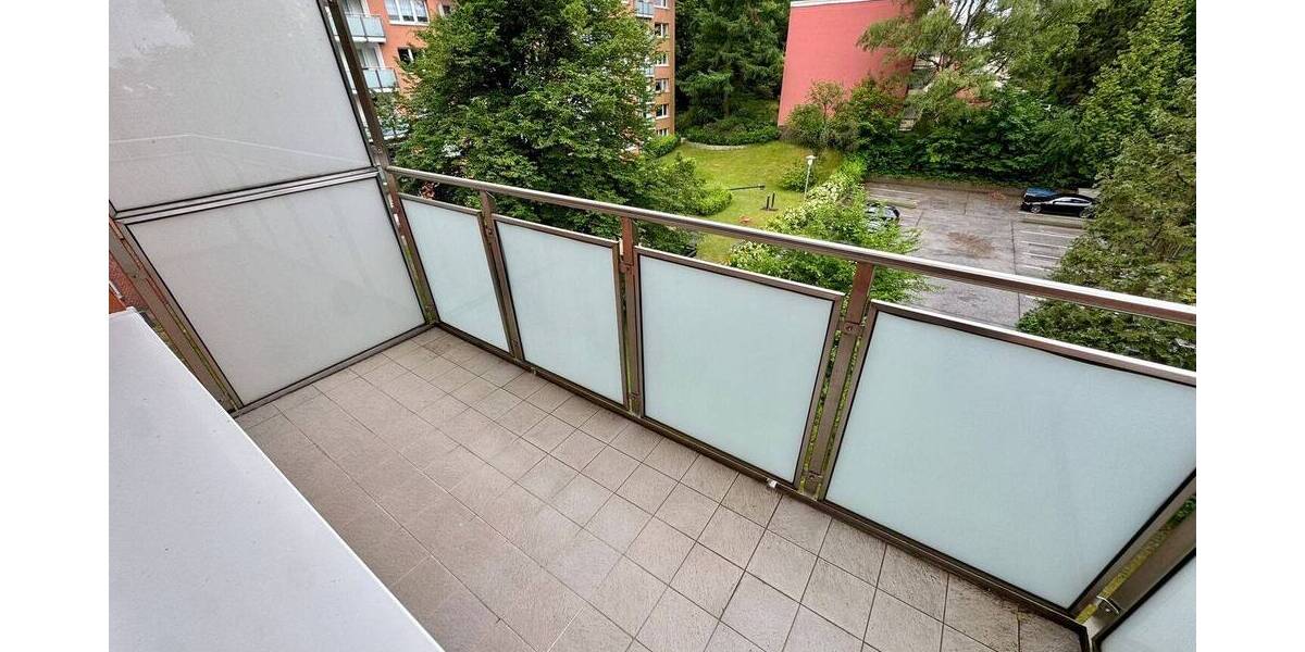 Etagenwohnung Hamburg Rahlstedt - 3 Zimmer, 76 m&sup2;, 990&euro; | Angebot:26912848
