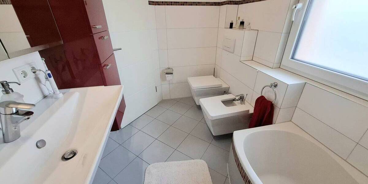 Doppelhaushälfte Wedel - 4 Zimmer, 147 m&sup2;, 745.000&euro; | Angebot:26313305