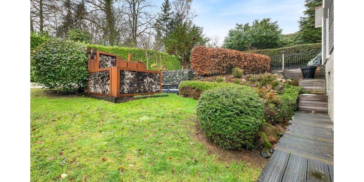 Exklusives Wohnhaus mit Wellnessbereich, Pool und Doppelgarage in Seevetal 6 zimmer