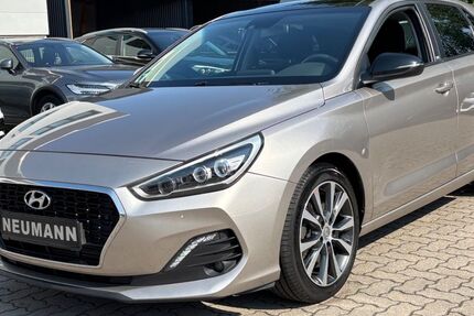 Hyundai i30 129.800 km 10.999 &euro; Rellingen 25462
