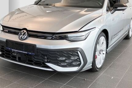 VW Golf 10.000 km 44.990 &euro; Glinde 21509