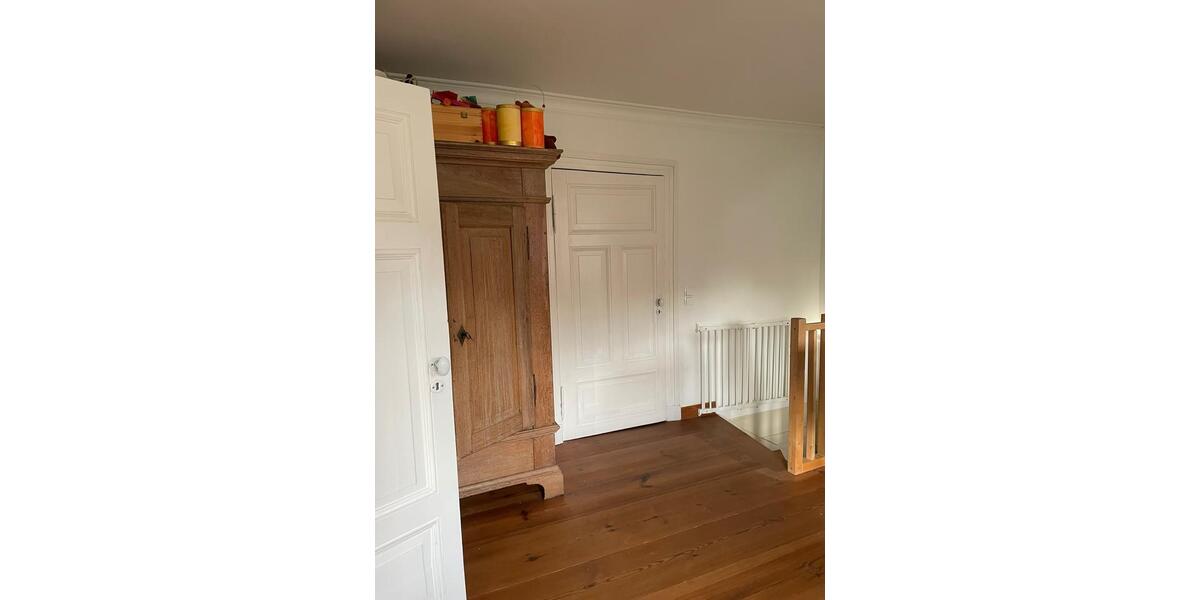Etagenwohnung Hamburg Altona - 4 Zimmer, 165 m&sup2;, 3.700&euro; | Angebot:26149158