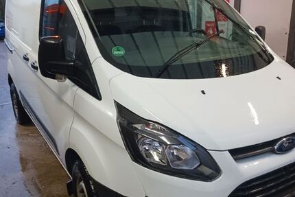Ford Transit Custom 53.413 km 14.700 &euro; Hamburg 21079