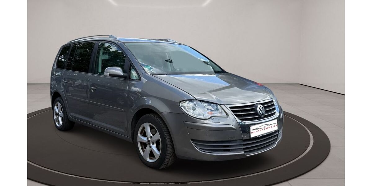 VW Touran 163.000 km 7.490 &euro; Hamburg 22043