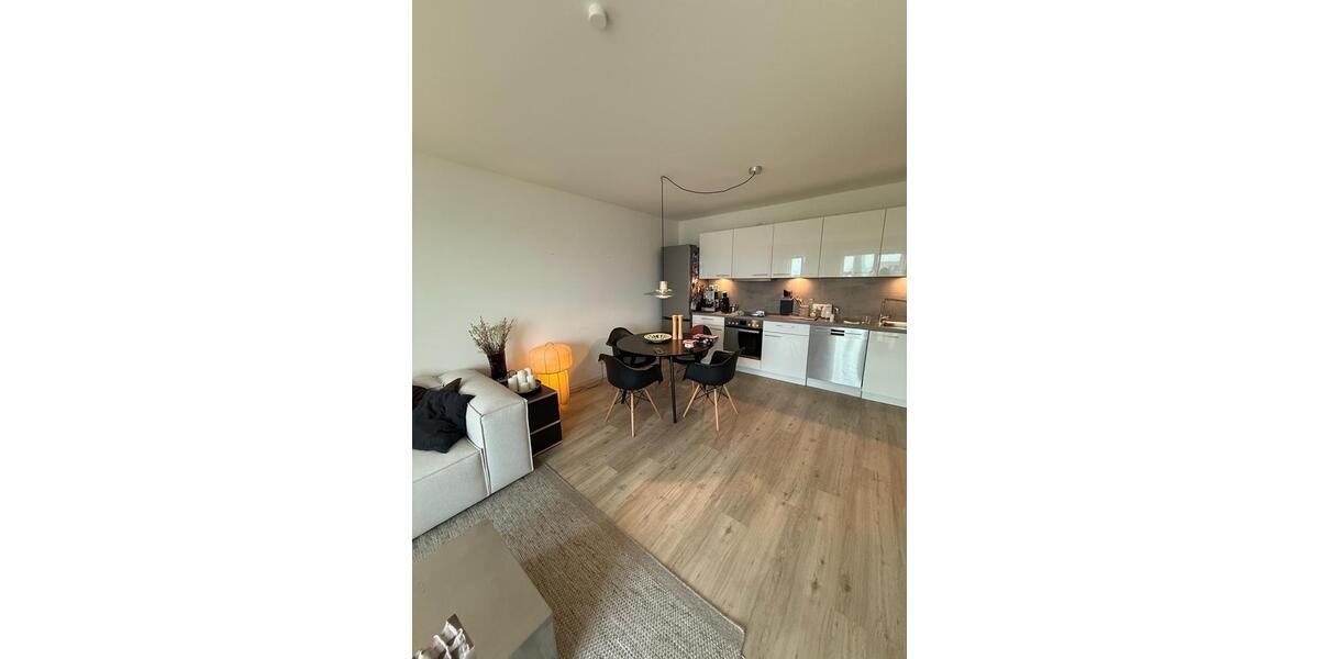 Dachgeschoßwohnung Hamburg Rothenburgsort - 2 Zimmer, 60 m&sup2;, 1.272&euro; | Angebot:26474839