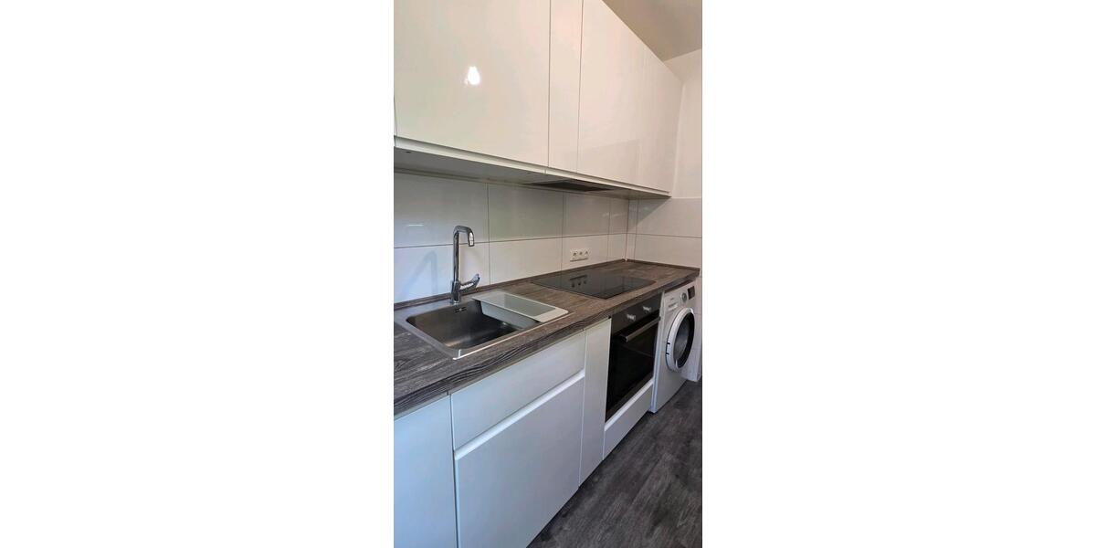 Hochparterre Hamburg Wandsbek - 2 Zimmer, 68 m&sup2;, 330.000&euro; | Angebot:27220360