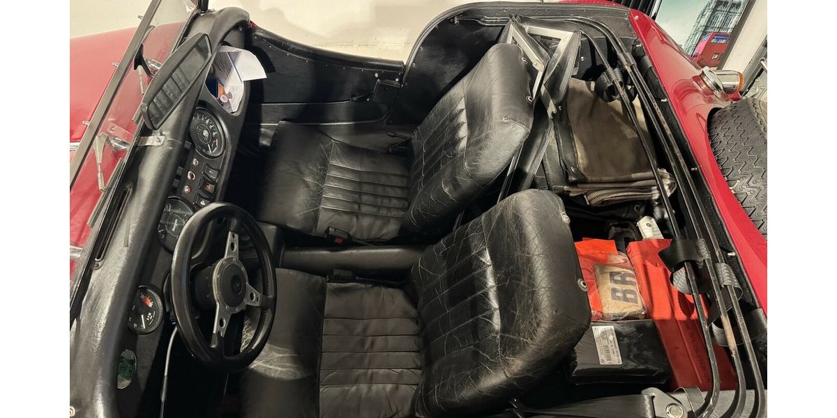 Morgan Plus 8 Früher Achter mit zauberhafter Patina 78.000 km 39.999 &euro; Hamburg 22339