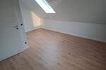 Doppelhaushälfte Quickborn - 5 Zimmer, 127 m&sup2;, 2.090&euro; | Angebot:25734072