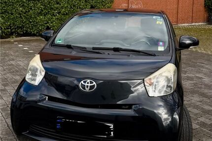 Toyota IQ 134.592 km 3.950 &euro; Hamburg 22089