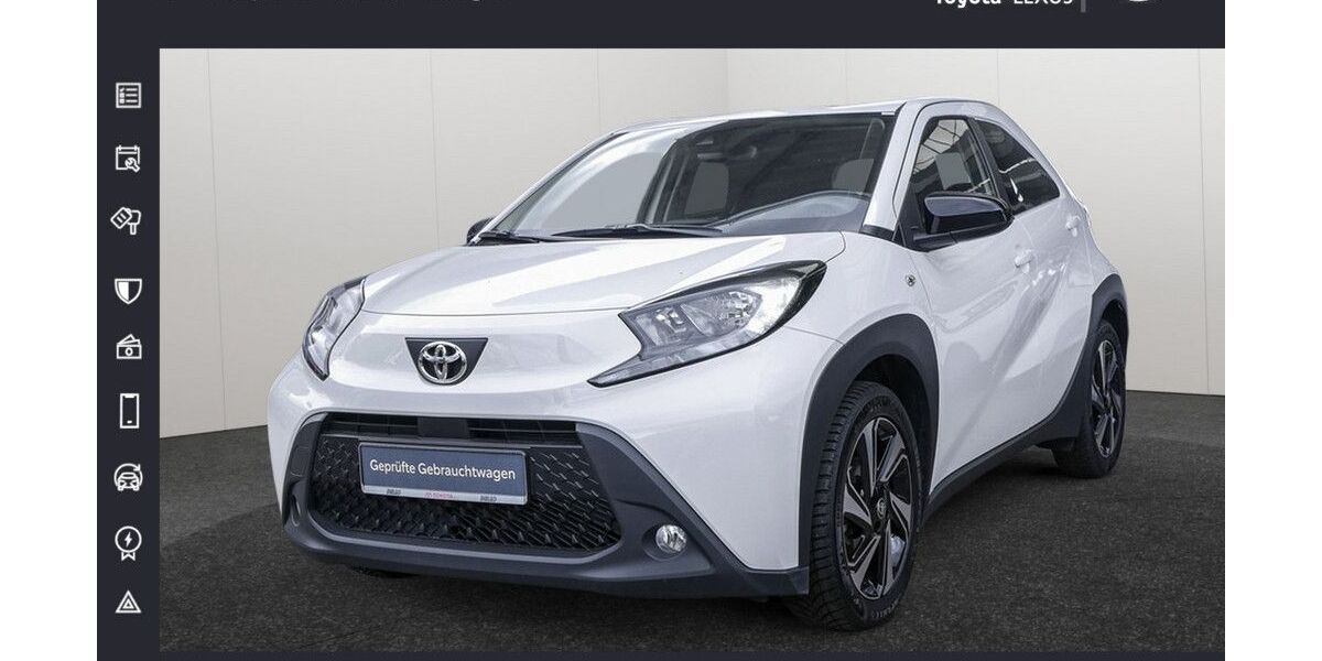 Toyota Aygo (X) 38.579 km 12.790 &euro; Ahrensburg 22926