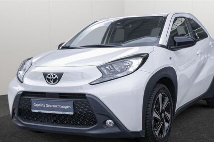 Toyota Aygo (X) 38.579 km 14.490 &euro; Ahrensburg 22926