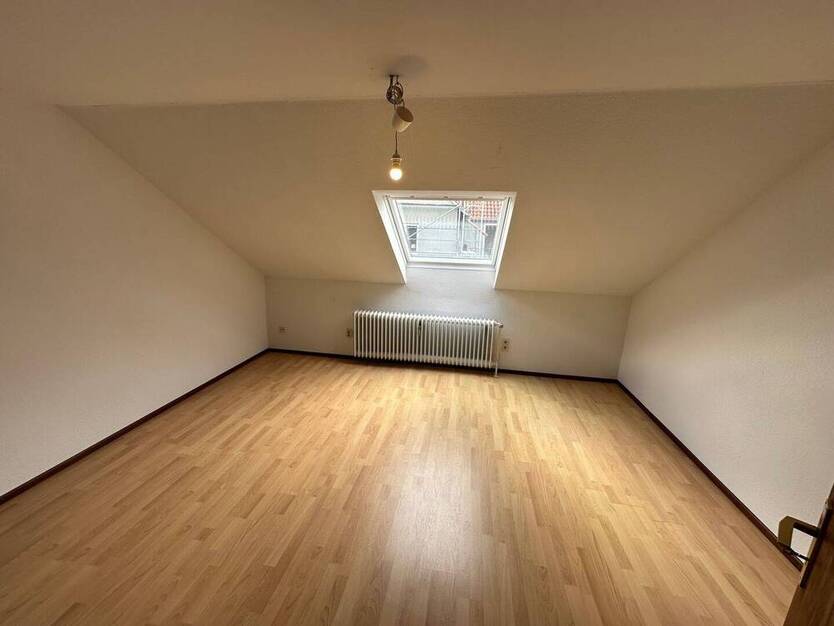 *** Großes Zweifamilienhaus mit viel Platz & Raum für 2 Generationen oder zum Arbeiten & Wohnen ***