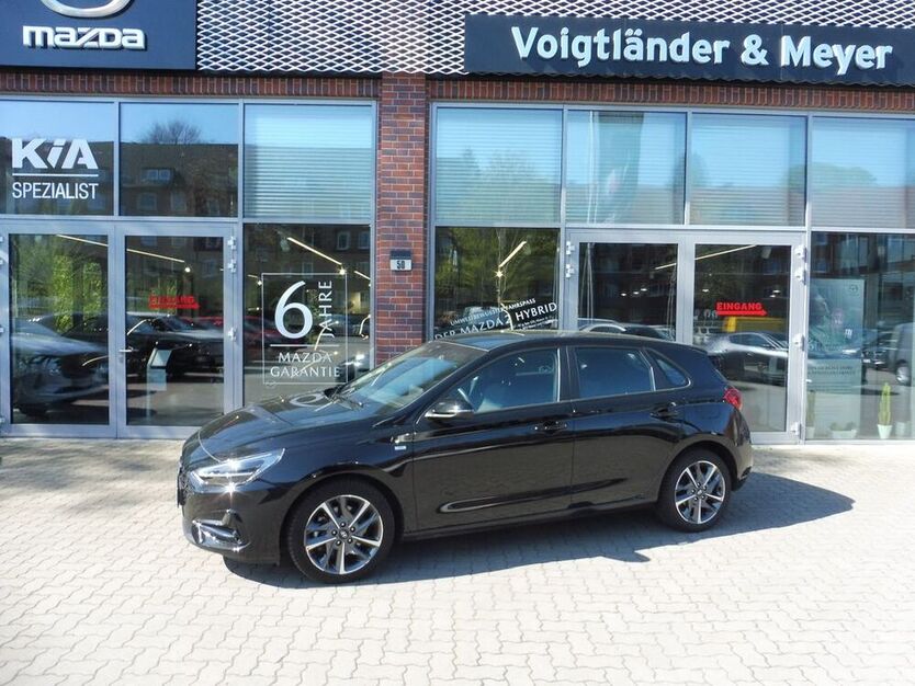 i30