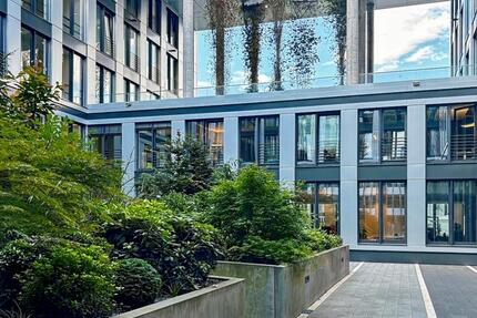 Privater Büroraum für 2 Person in Regus City Nord zimmer