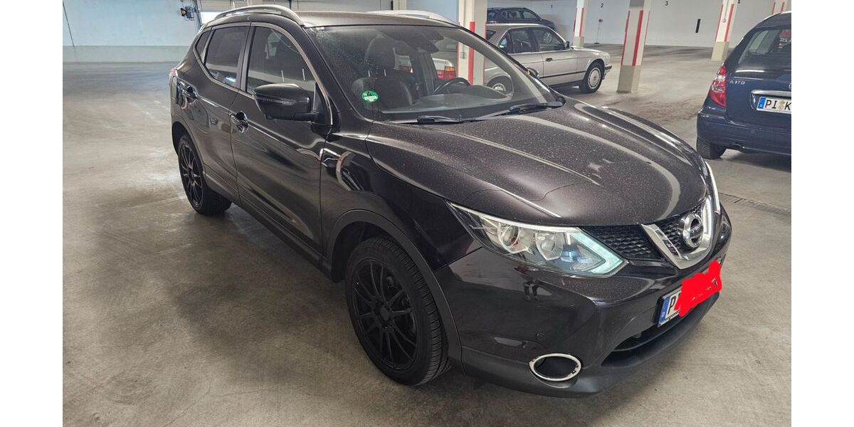 Nissan Qashqai 132.500 km 11.900 &euro; Wedel 22880