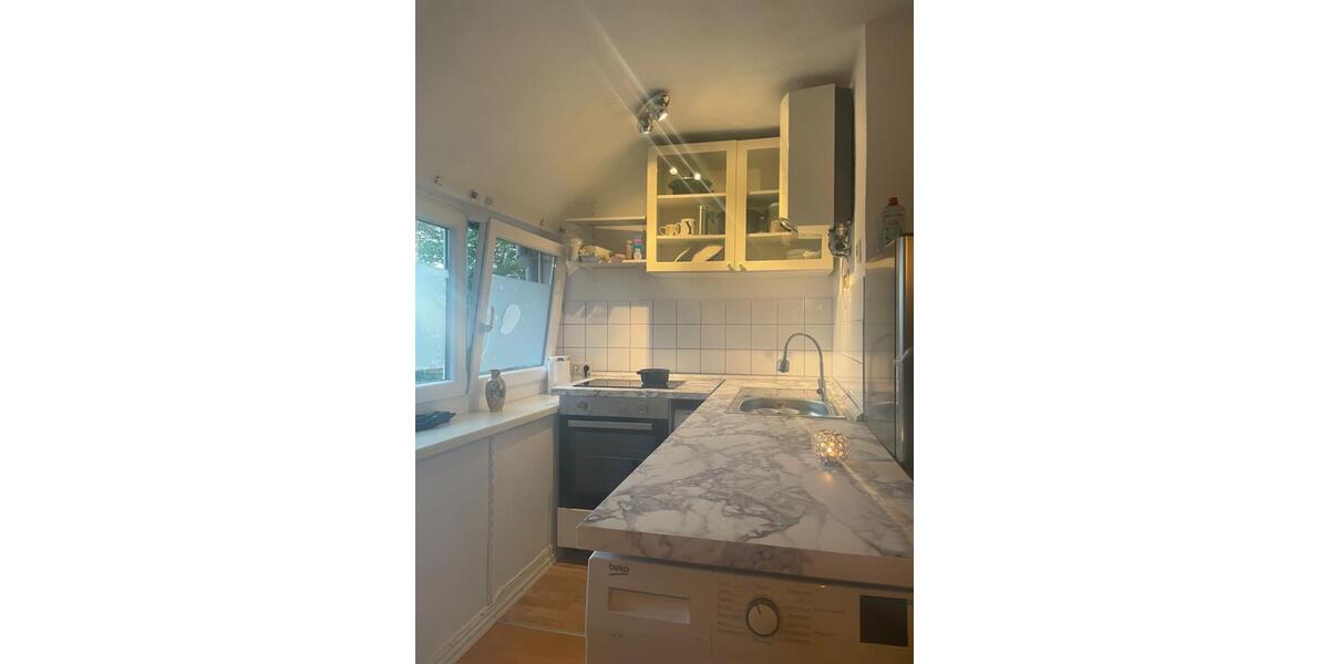 Dachgeschoßwohnung Hamburg Wandsbek - 1.5 Zimmer, 30 m&sup2;, 180.000&euro; | Angebot:26924400