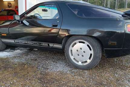 Porsche 928 122.400 km 13.400 &euro; Hamburg-Altstadt (Hamburg) 20099