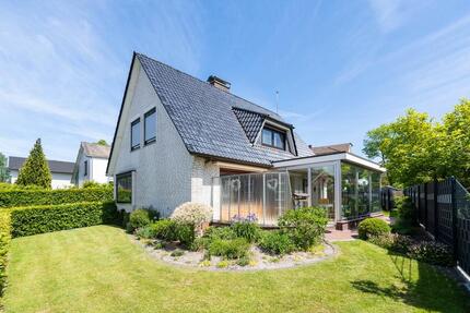 Haus Uetersen - 6 Zimmer, 154 m&sup2;, 498.000&euro; | Angebot:24837625