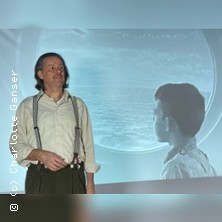 Novecento: Hajo Mans - Die Legende vom Ozeanpianisten 27.01.2026 Theater der Parkresidenz Alstertal