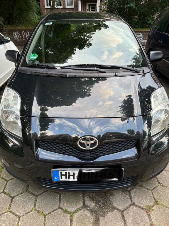 Yaris