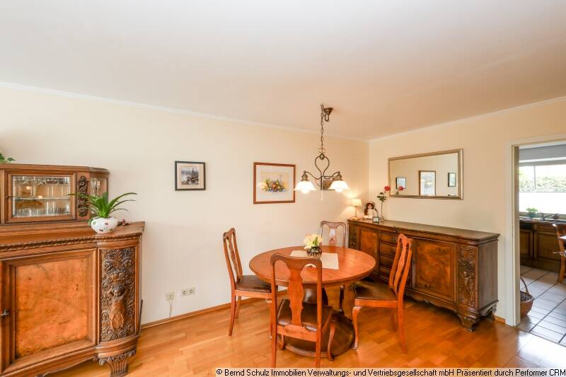 Reihenmittelhaus Hamburg Eidelstedt - 4 Zimmer, 130 m&sup2;, 539.000&euro; | Angebot:26715100