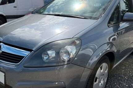 Opel Zafira 250.963 km 1.690 &euro; Hamburg 22179