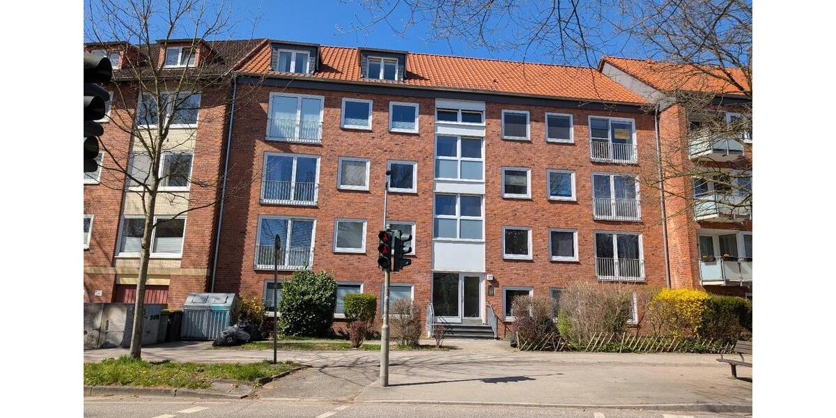 Etagenwohnung Hamburg Alsterdorf - 2.5 Zimmer, 67 m&sup2;, 375.000&euro; | Angebot:26205330