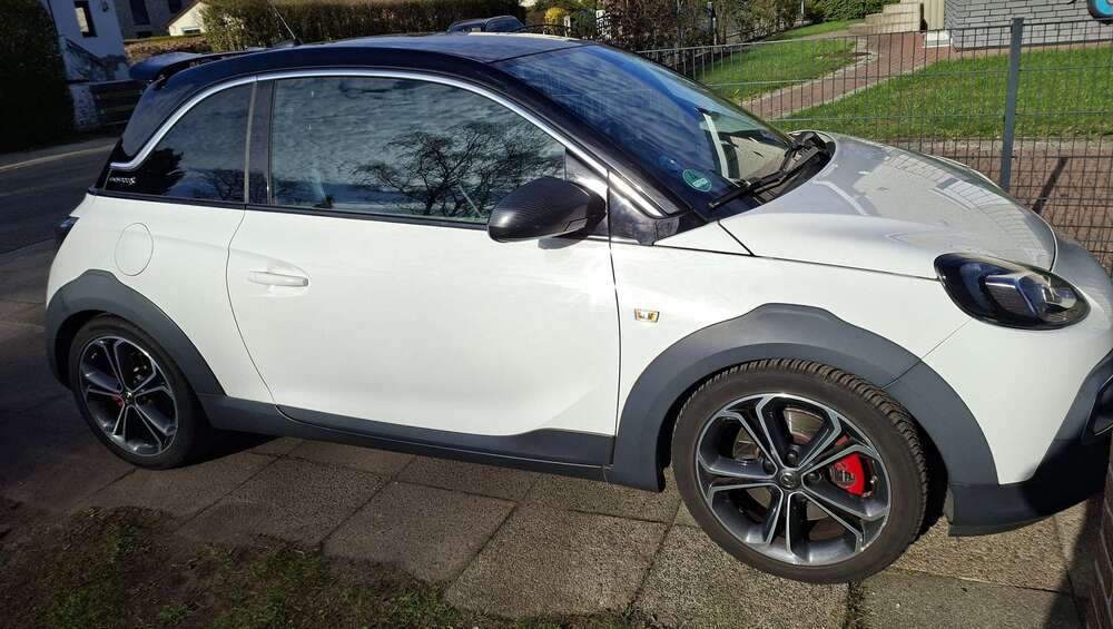 Opel Adam 88.800 km 13.000 &euro; Tonndorf (Hamburg) 22045