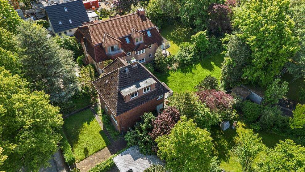 Baugrundstück mit Baugenehmigung für ein Mehrfamilienhaus in TOP-Lage von Wellingsbüttel!