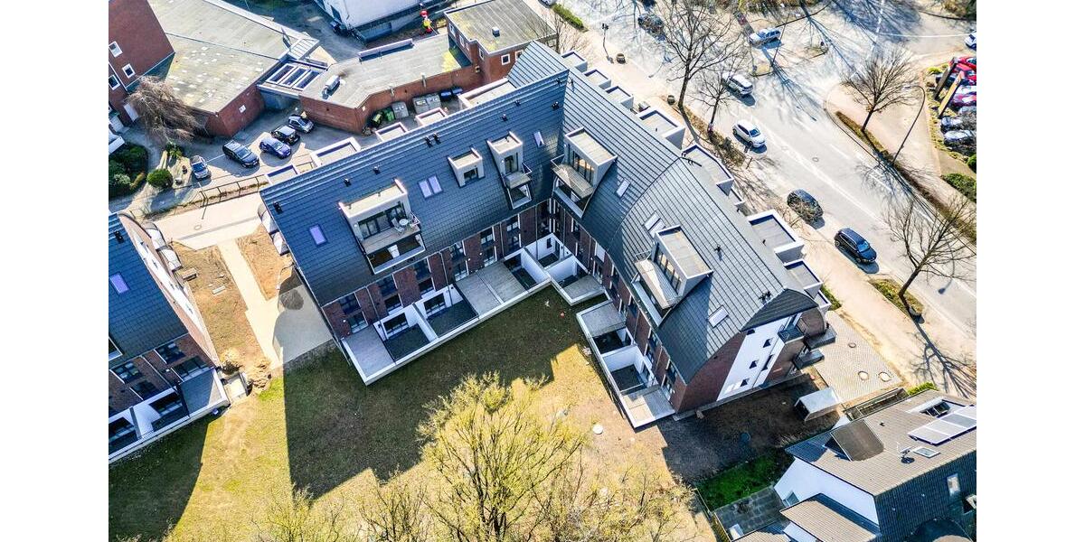 Erdgeschoßwohnung Hamburg Wandsbek - 3 Zimmer, 90 m&sup2;, 2.015&euro; | Angebot:26350378