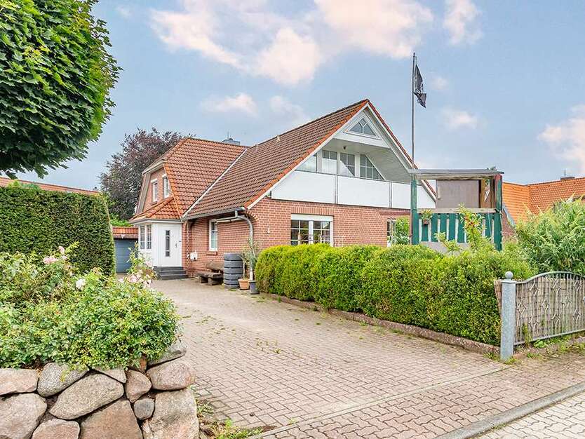 Haus zum Kaufen in Apensen 649.000 € 238 m²