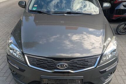 Kia pro ceed / ProCeed 141.829 km 1.650 &euro; Hamburg 22589