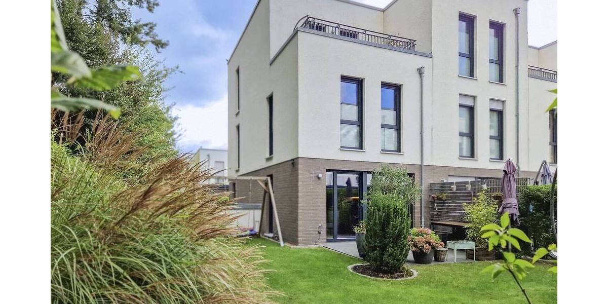 Reihenendhaus Norderstedt Garstedt - 5 Zimmer, 124 m&sup2;, 695.000&euro; | Angebot:23941833