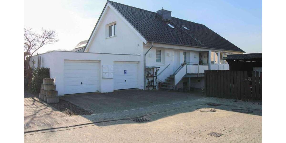 Haus zum Kaufen in Buxtehude 600.000 € 232.15 m² 8 zimmer