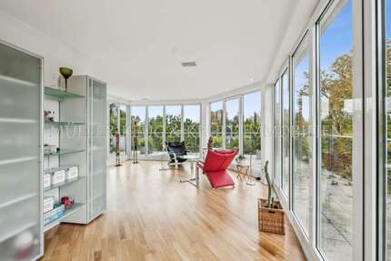 Haus zum Kaufen in Hamburg 4.950.000 € 690 m² 23 zimmer