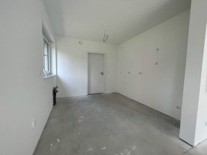 Neubau hochwertiges A+ Rotklinker-Effizienzhaus 40 in bester Villenlage.