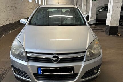 Opel Astra 198.000 km 1.000 &euro; Hamburg 20537