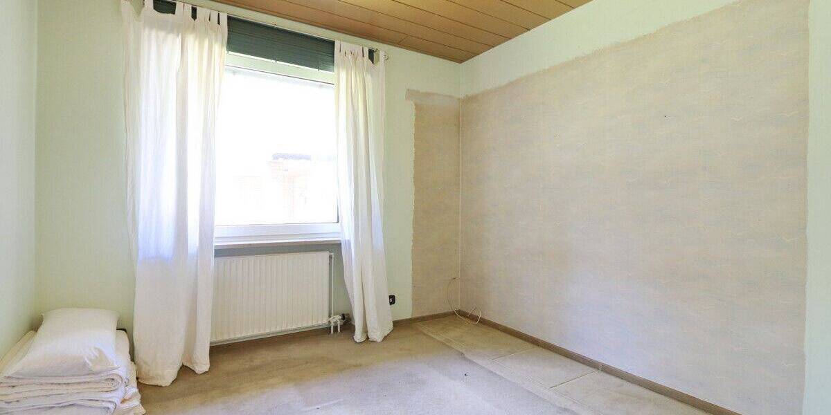 Einfamilienhaus Hamburg Langenhorn - 8 Zimmer, 191 m&sup2;, 450.000&euro; | Angebot:26806972