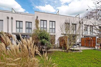 Haus zum Kaufen in Hamburg Marienthal 695.000 € 112 m² 3.5 zimmer