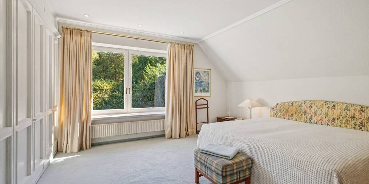 Einfamilienhaus Norderstedt Harksheide - 5 Zimmer, 249 m&sup2;, 985.000&euro; | Angebot:26388878