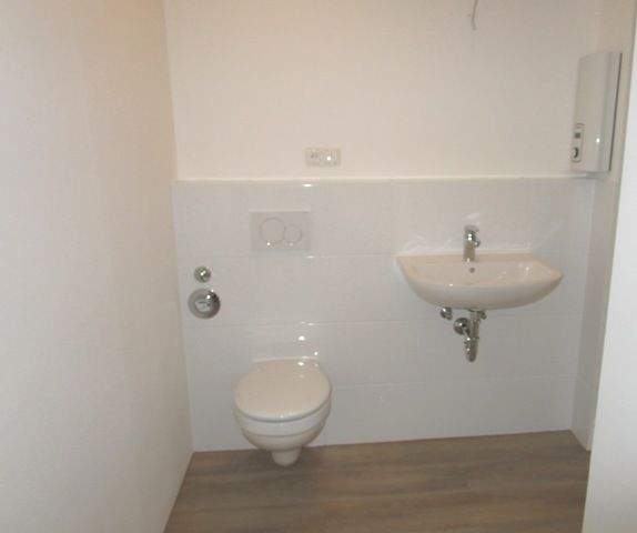 Balkonwohnung für Single - an der Fußgängerzone von RAHLSTEDT 2 zimmer