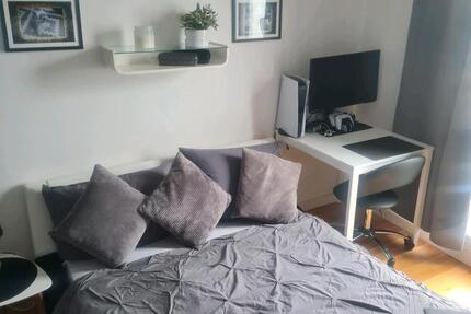 1 Zimmer Wohnung möbliert - Bitte um Geduld der Beantwortung!!!! 1 zimmer