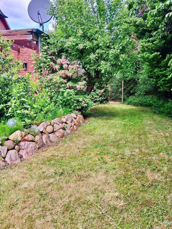 über 300 m2 WflNfl. - xxl Landhaus für 2 Familien oder große Familie - FREI - 2 x 5 Zimmer - Kamin - Sauna - riesiger Keller -