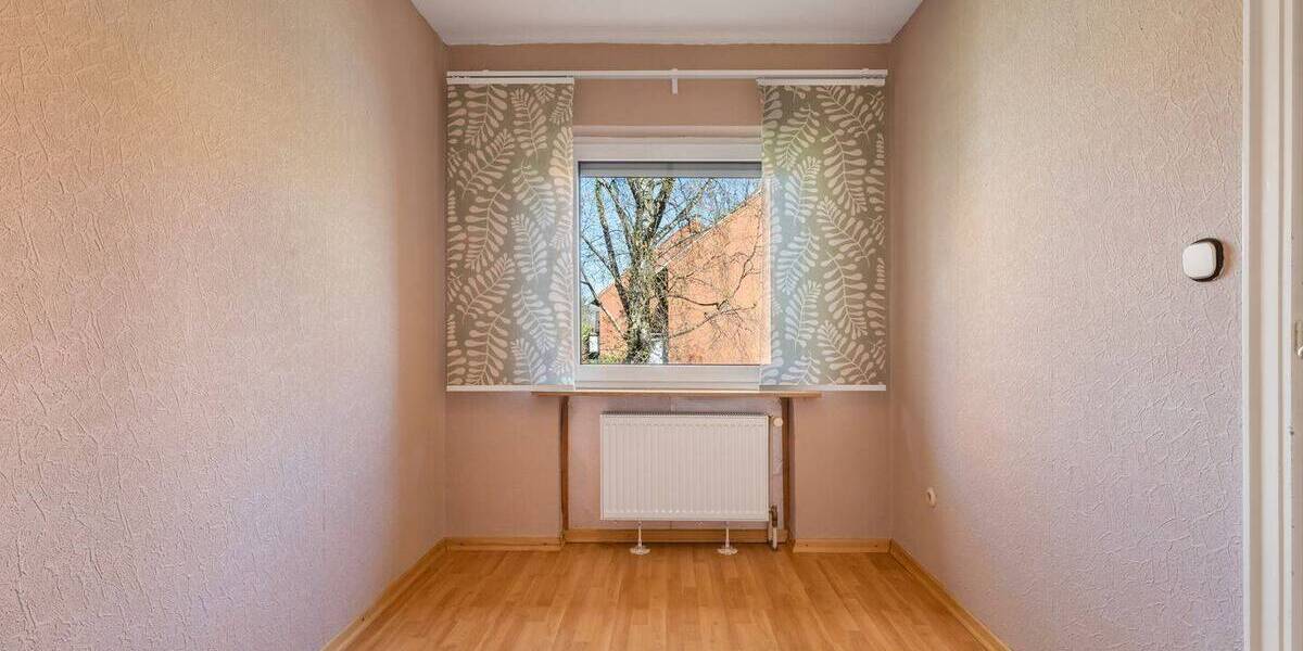 Reihenmittelhaus Hamburg / Schnelsen Schnelsen - 4 Zimmer, 103 m&sup2;, 330.000&euro; | Angebot:26188168